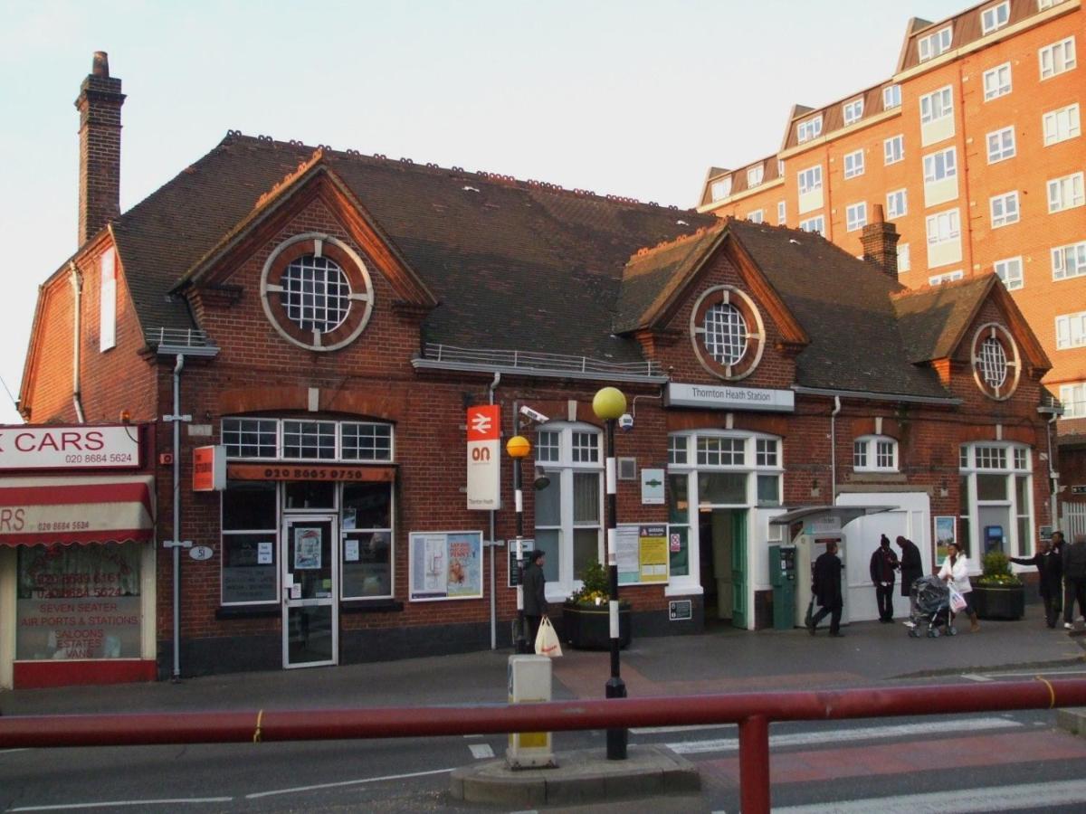 Nice And Pleasant Thornton Heath 외부 사진