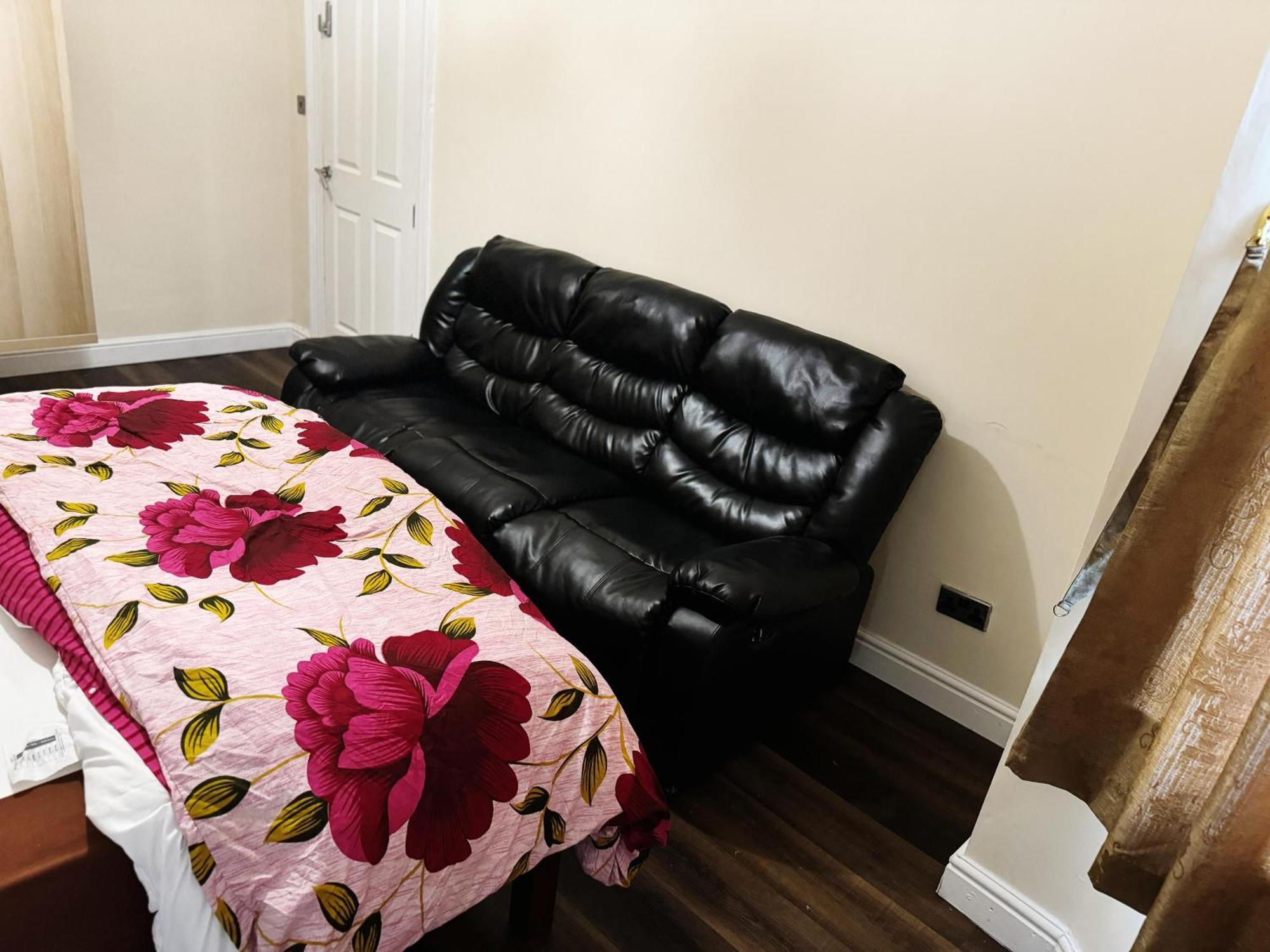 Nice And Pleasant Thornton Heath 외부 사진