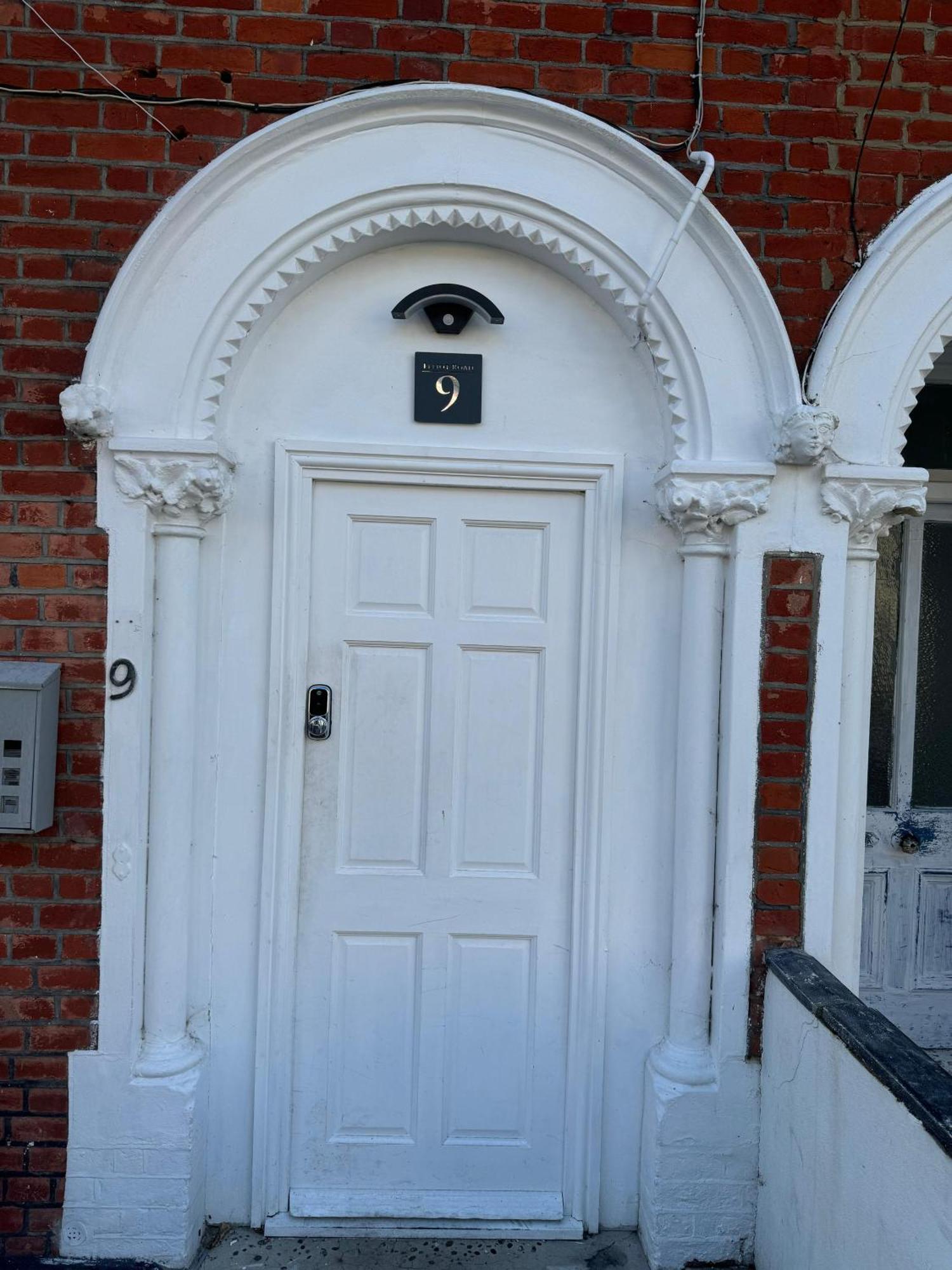 Nice And Pleasant Thornton Heath 외부 사진